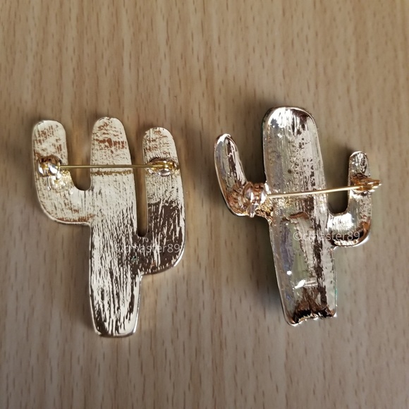 2 for $8 Cactus Enamel Pin Brooch - You Choose! - Picture 5 of 6